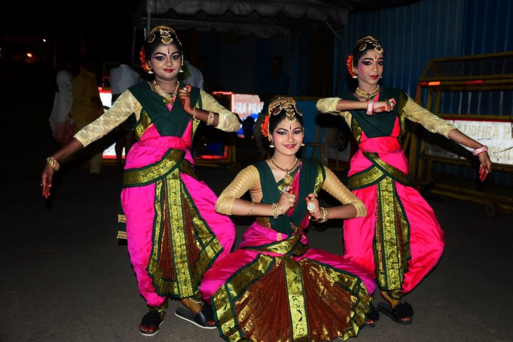 Posing for me again, these classical dancers stole the show at Sanskritik Mandapam, Mallikarjuna Temple, Sri Sailam. 