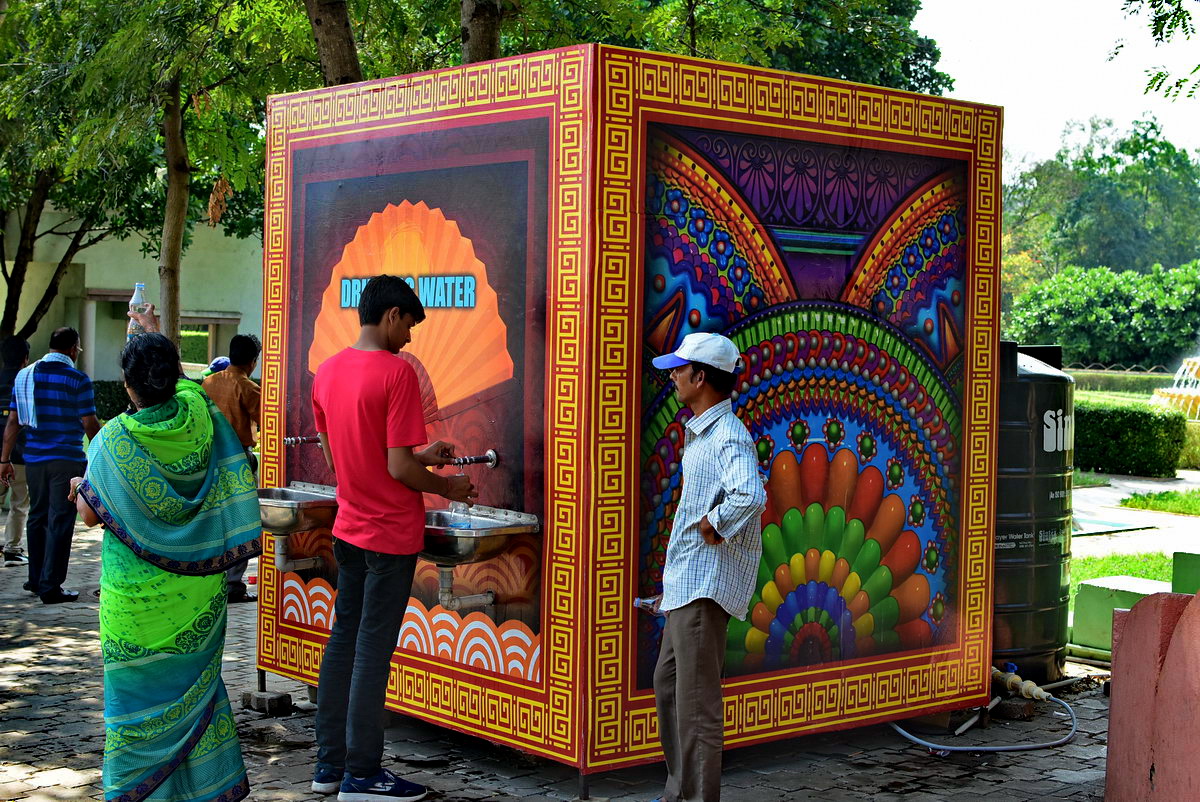 Ramoji Film City: Beautiful drinking water dispensing unit